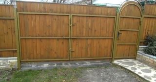 Купить распашные ворота деревянные Абакан, цена от 2763 руб.